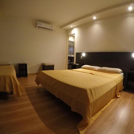 Hotel Riviera Кордова Екстер'єр фото